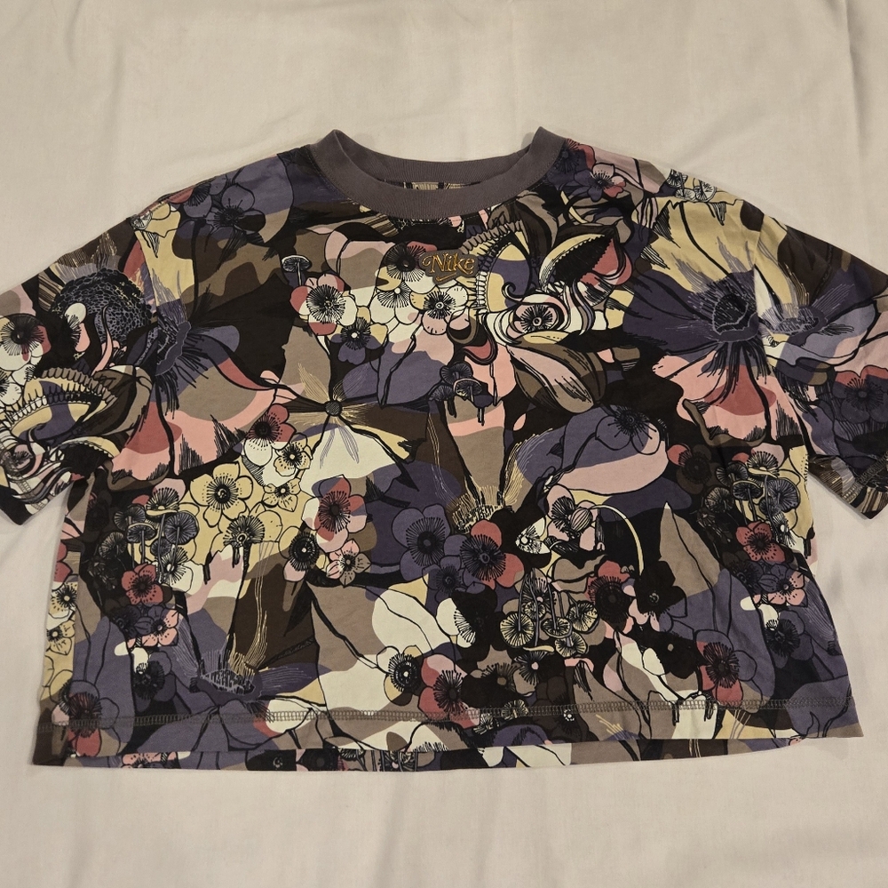 Nike Multicolor Floral Crop Top